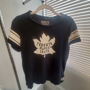 Roots Toronto Maple Leafs T-Shirt - Womens Small